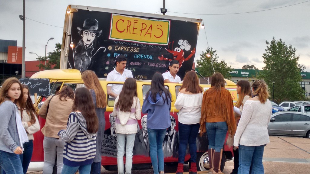 The fairly-new food-truck movement in Uruguay caters well to Millenials.
