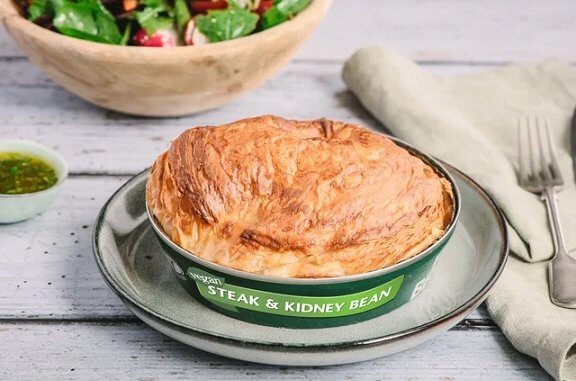 Fray-Bentos-Vegan-Steak-Kidney-Bean-Pie-576x381